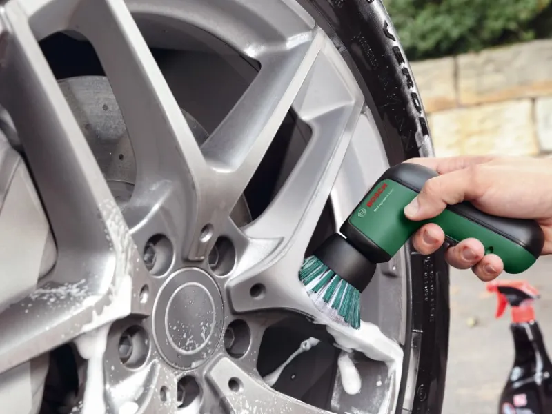 Outlet Bosch Akku-Bürste Universal Brush
