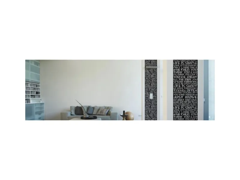 Best Bricoflor Spruch Tapete aus Vinyl Selbstklebende Panel Wandtapete mit Sprüchen in Tafel Optik Vinyltapete Selbstklebend in Schwarz Weiß für Küche