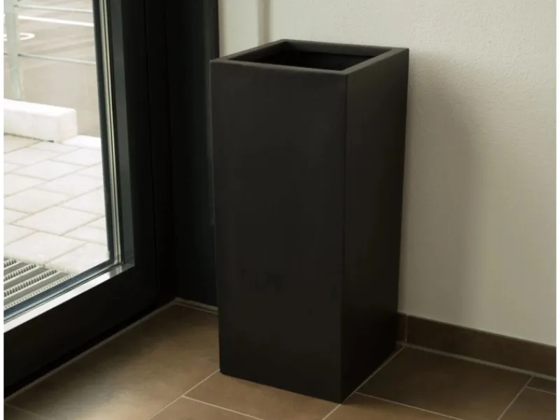 Elegant Einrichten Pflanzkübel Fiberglas Säule 38x38x70cm Elegant Schwarz-Matt