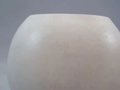 Elegant Einrichten Pflanzkübel Fiberglas Ball D40xH32cm Perlmutt-Weiß< Töpfe