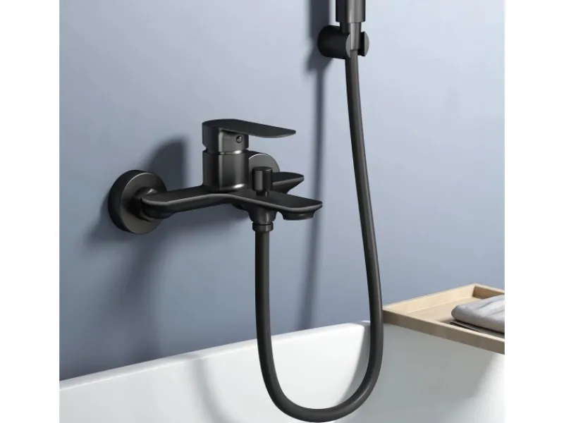 Best Emke Badarmatur für Badewannen Schwarz mit Auslauf Wannenarmatur Einhebelmischer Brausebatterie