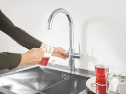 Outlet Grohe Einhand-Spültischbatterie und Boiler Red Duo Size-M Chrom