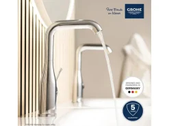 Grohe Einhebelmischer<Einhand-Waschtischbatterie Essence M-Size Chrom