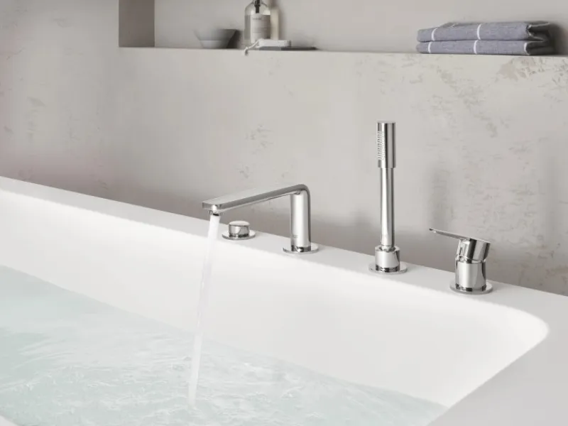 Grohe 4-Loch-Einhand-Wannenkombination Lineare Chrom< Einhebelmischer