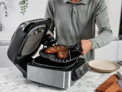 Ninja Grill und Heißluftfritteuse AG301EU Foodi Grau-Schwarz< Haushaltsgeräte
