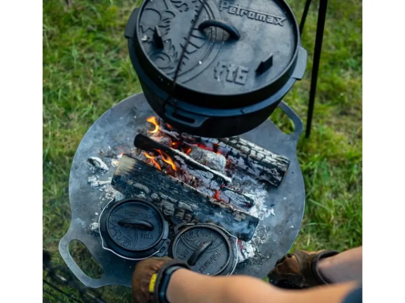 Discount Petromax Dutch Oven FT6-T Schwarz mit planem Boden 5,5 l