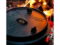 New Petromax Dutch Oven Set FT9-Scrub Schwarz mit Standfüßen 7,5 l Ø 23,9 cm