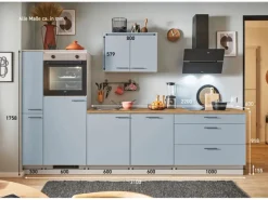 Pino Küchenzeile 310 cm Pastellblau Anschlag links 1 Geräte-. 1 Seitenschrank< Kühlschränke