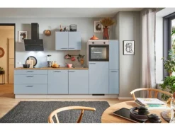 Pino Küchenzeile 300cm Pastellblau Anschlag rechts 1 Geräte-, 1 Apothekerschrank< Kochfelder