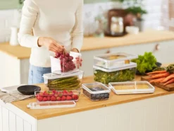 Rotho Kühlschrankorganizer Cauma 1,15 l Weiß< Küchen-Ordnungssysteme