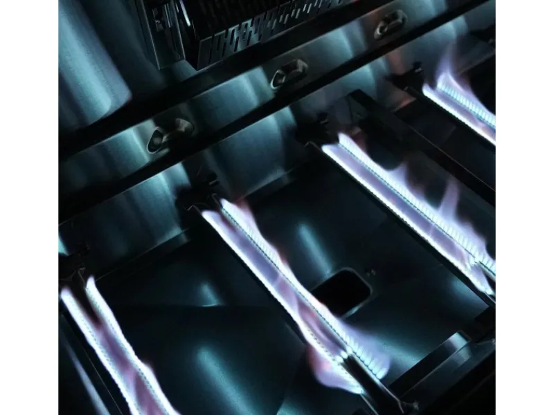 TAINO Schneidebretter<Platinum Yamara Dark 4+2 Gasgrill Stahl 4 Brenner Sear-Burner Backburner