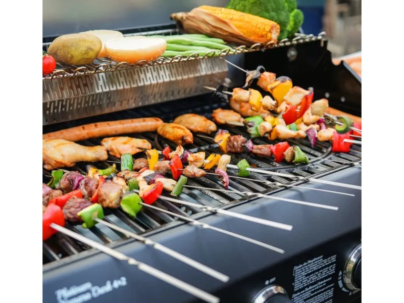 TAINO Schneidebretter<Platinum Yamara Dark 4+2 Gasgrill Stahl 4 Brenner Sear-Burner Backburner