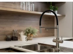 Hot VIZIO 5 Wege Wasserhahn Küchenarmatur Edelstahl Massiv mit 360° Schwenkbarem Auslauf Abnehmbare 2 Strahl Handbrause Gebürstet Gelb