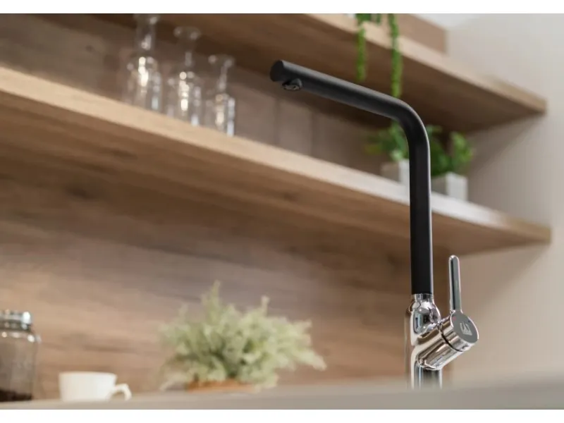VIZIO Wasserhahn Küchenarmatur BOD mit 360° Schwenkbarem L Auslauf Verchromt Schwarz Granit< Einhebelmischer