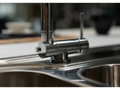 Outlet VIZIO Wasserhahn Vorfenster Küchenarmatur Umklappbar 45 CM mit 360° Schwenkbarem Auslauf Abnehmbare 2 Strahl Handbrause Verchromt   Türkis