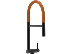 Einhebelmischer<VIZIO Wasserhahn Vorfenster Küchenarmatur Umklappbar 45 CM mit 360° Schwenkbarem Auslauf Abnehmbare 2 Strahl Handbrause Schwarz Matt   Orange