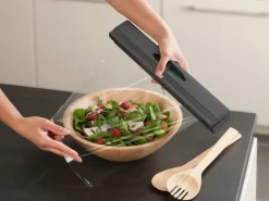 Wenko Folienschneider Perfect-Cutter 38 cm x 5,2 cm x 6,7 cm Anthrazit< Küchenhelfer